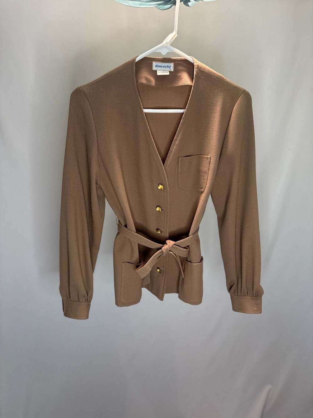 VTG Doncaster 2 Piece Skirt Suit Camel Tan Belted Jacket Midi Skirt Professional - Picture 3 of 8